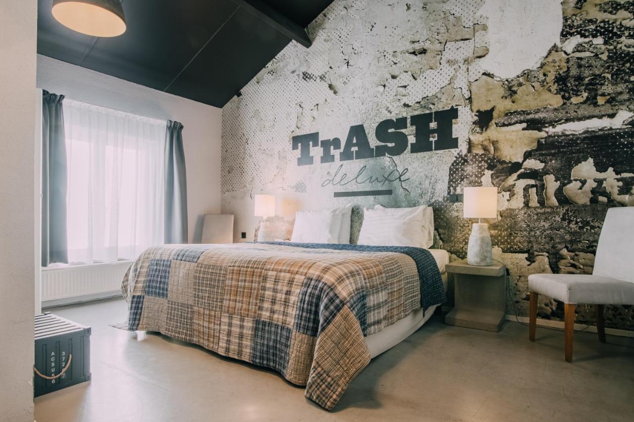 Hotel Trash Deluxe Maastricht Exterior photo